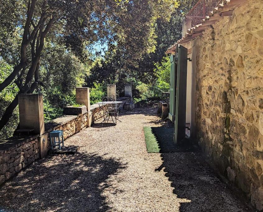Vila Sous Les Chenes Peypin-d'Aigues Exteriér fotografie